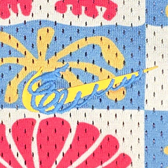 RARE Nike Dri-Fit Mens Button Down Sz Med Geometric Poly Multicolor Gay Pride - Picture 5 of 16